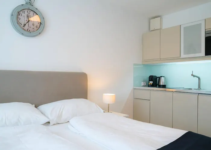 Residence, Rochusmarkt - Mitte